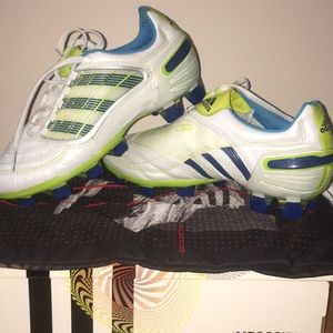 Size 5 ADIDAS Predator cleats— Brand New!!